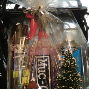 Dárkový balíček různé kosmetiky na motocykl