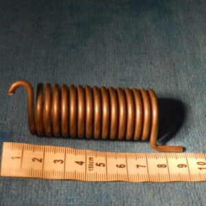 pružina startování Pionýr