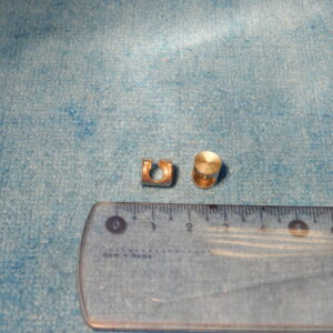 vedení lanka - rozříznutý váleček 8x9