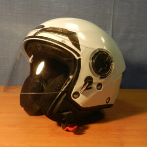 přilba CYBER U 44 se sluneční clonou