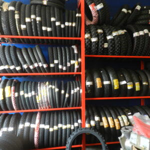 pneu 2,25-16" VRM 087 VeeRuber