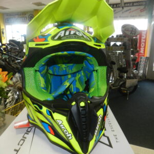 crossová přilba Airoh