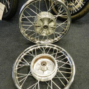 KOLO Jawa, Simson, Pionýr    repasované středy, chrom ráfky, nové dráty